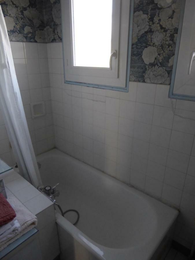 Chez Romy Villa Amilly  Екстериор снимка