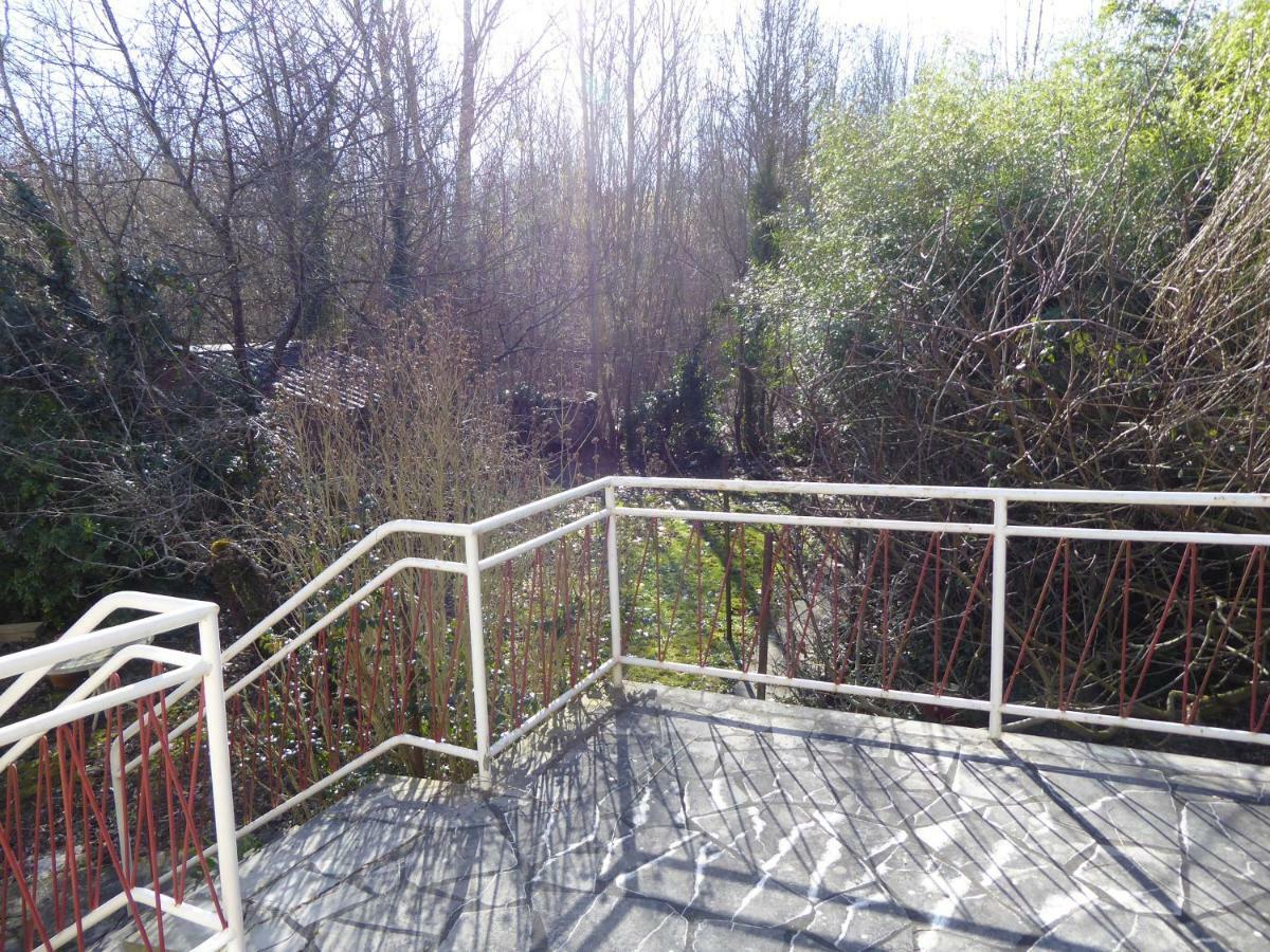 Chez Romy Villa Amilly  Екстериор снимка